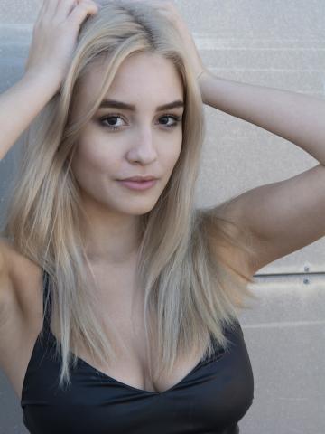 Фаина